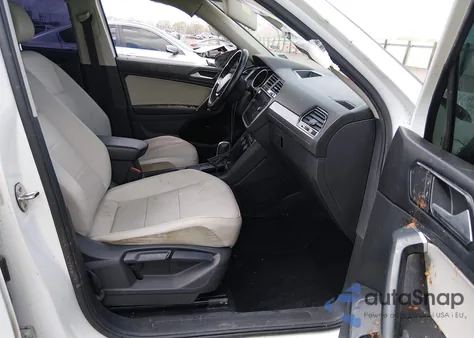2018 Volkswagen Tiguan 2.0T Se/2.0T Sel z USA, uszkodzony, nr VIN 3VV3B7AX2JM011917
